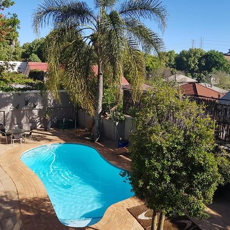 Hotel Mi Casa Su Casa Randburg Exterior foto