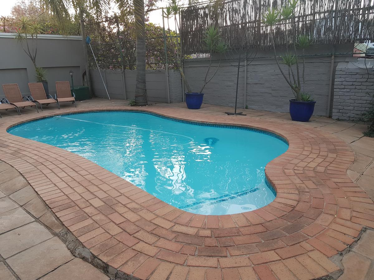 Hotel Mi Casa Su Casa Randburg Exterior foto